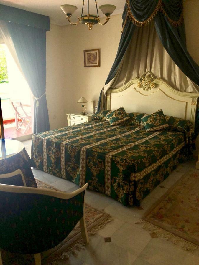 Apartmán Riyadh House Marbella Exteriér fotografie